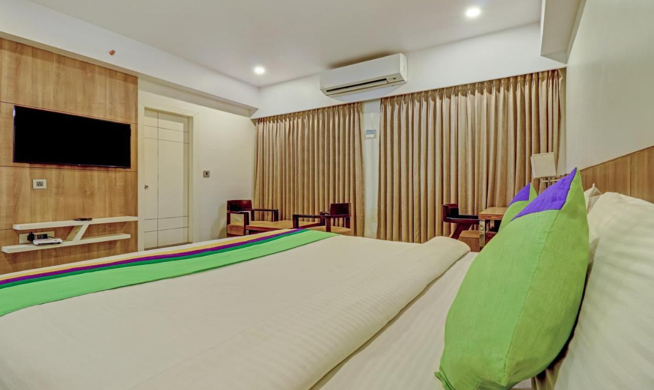 Treebo Seaesta Rk Beach Visakhapatnam Extérieur photo